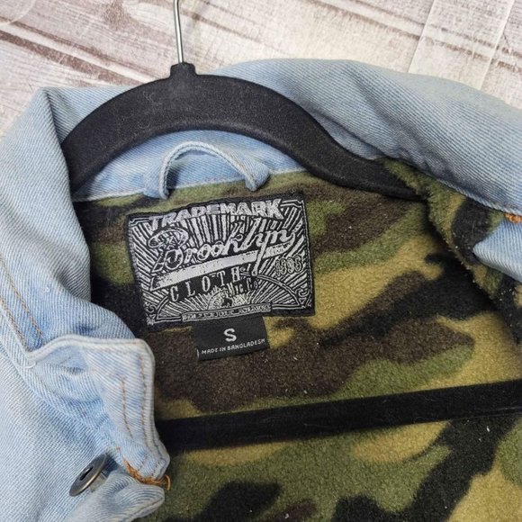 Brooklyn clothing jean jacket - Picture 4 of 8